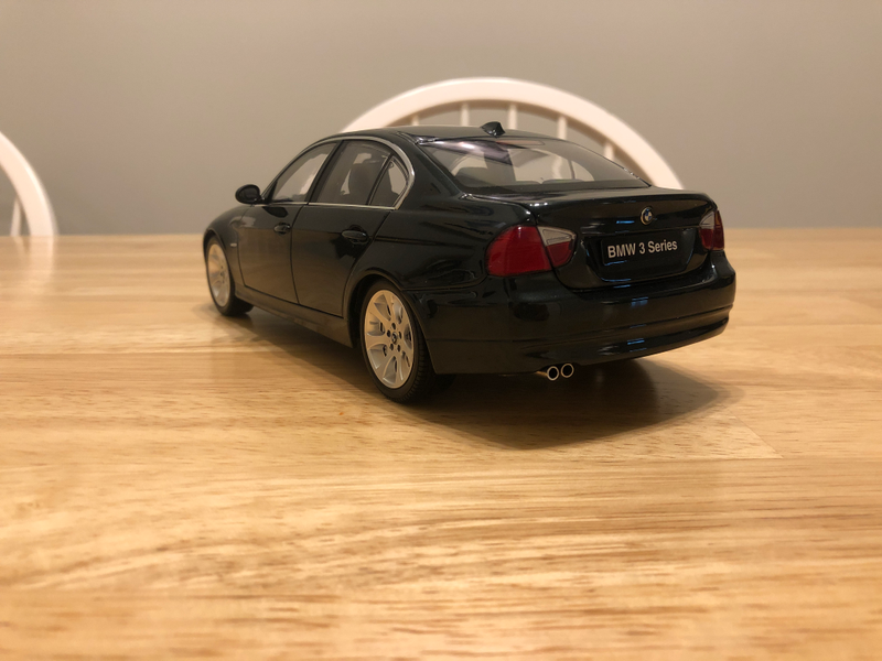 Illustration for article titled I wanted a green E90, so I bought a green E90